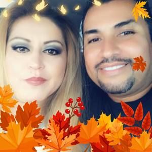 Meet your Posher, Gloria